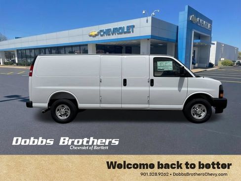 New 2026 Chevrolet Express 2500 Extended w/ Driver Convenience Package RWD image 8