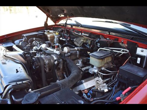 Used 1997 Chevrolet Silverado 3500 4x4 Extended Cab w/ Preferred Equipment Group 2 image 31