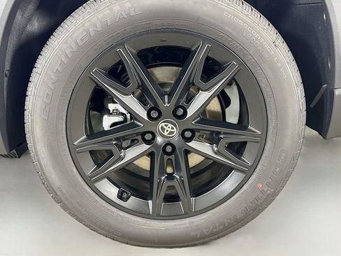 New 2026 Toyota Grand Highlander AWD image 31