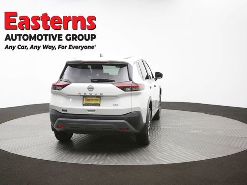Used 2023 Nissan Rogue S AWD/4WD image 40