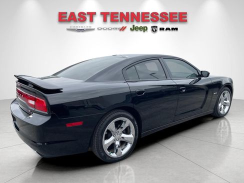 Used 2014 Dodge Charger R/T image 3
