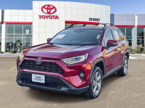 Used 2021 Toyota RAV4 XLE Premium AWD/4WD image 3
