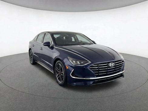 Used 2022 Hyundai Sonata SE FWD image 3