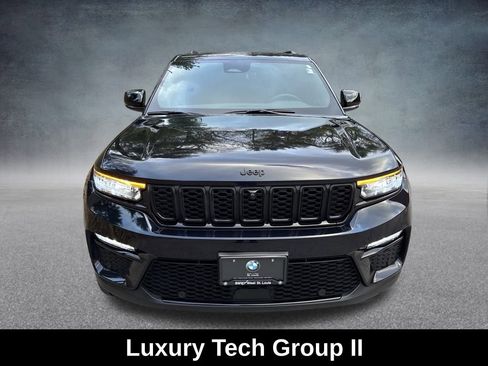 Used 2024 Jeep Grand Cherokee Limited w/ Luxury Tech Group II image 10
