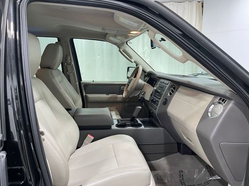 Used 2012 Ford Expedition XLT AWD/4WD image 31