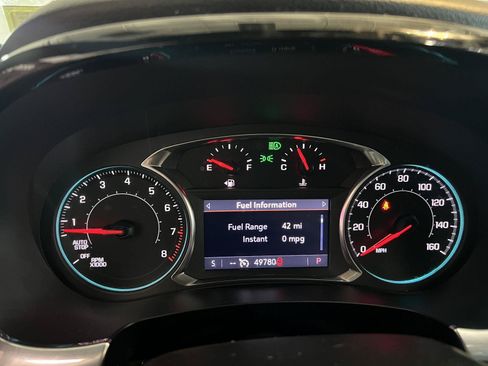Used 2023 Chevrolet Traverse RS AWD/4WD image 44