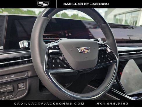 Certified 2026 Cadillac Escalade Sport w/ LPO, ONYX Package AWD/4WD image 12