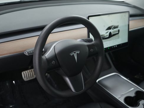 Used 2022 Tesla Model 3 Performance image 20