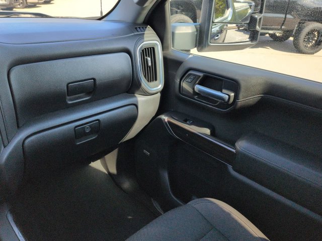 Used 2021 Chevrolet Silverado 1500 RST w/ All Star Edition Plus AWD/4WD image 17