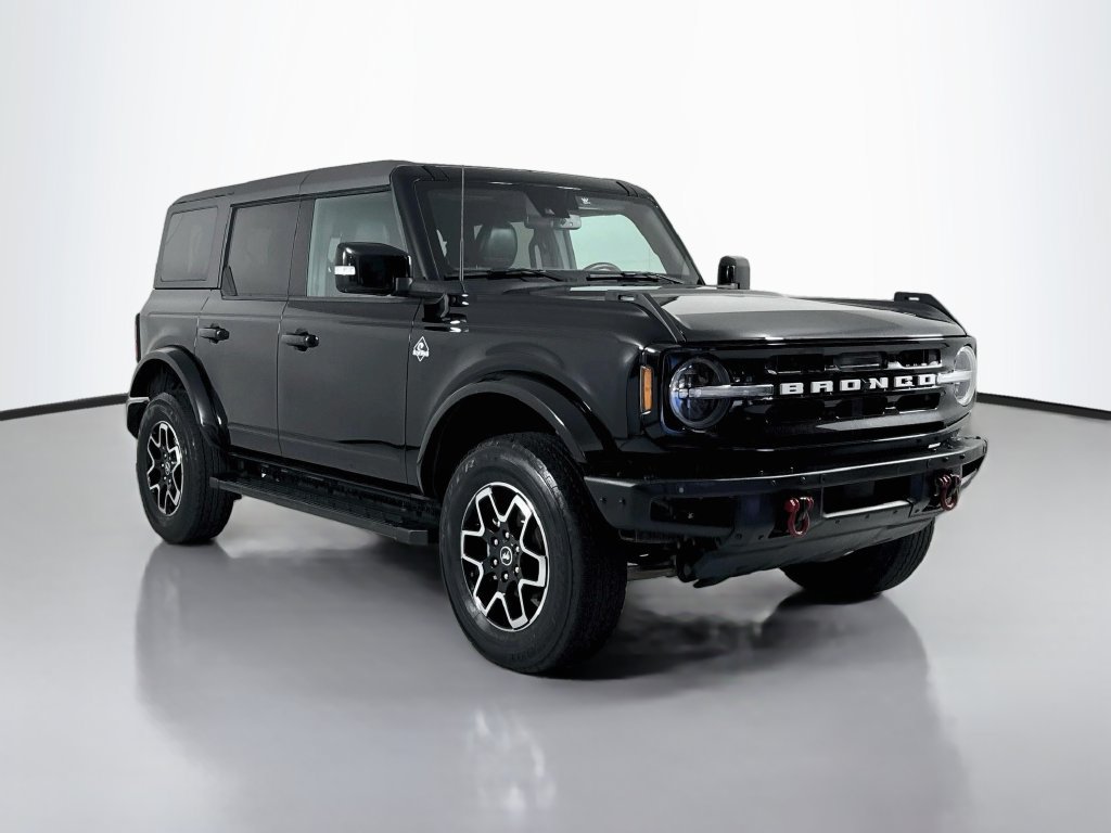 Used 2022 Ford Bronco Outer Banks AWD/4WD image 4
