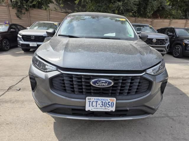 Used 2025 Ford Escape Active AWD/4WD image 5