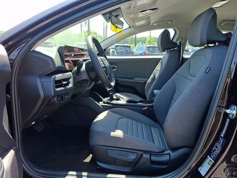 Certified 2025 Kia K4 EX FWD image 14