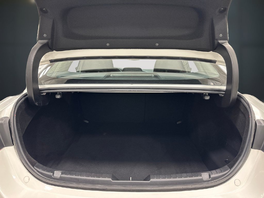 Used 2025 MAZDA MAZDA3 s FWD image 12