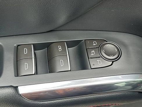 Used 2026 Chevrolet Traverse RS AWD/4WD image 29