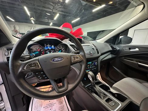 Used 2018 Ford Escape SE AWD/4WD image 24