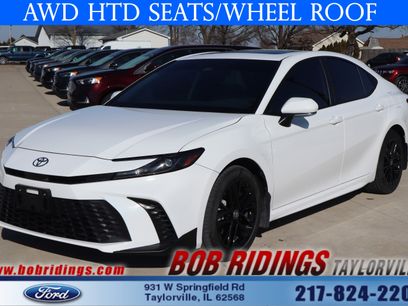 Used 2025 Toyota Camry SE w/ Multimedia Upgrade Package