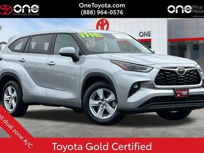 Certified 2024 Toyota Highlander LE