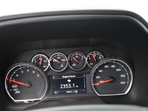 Used 2021 Chevrolet Tahoe LT image 15