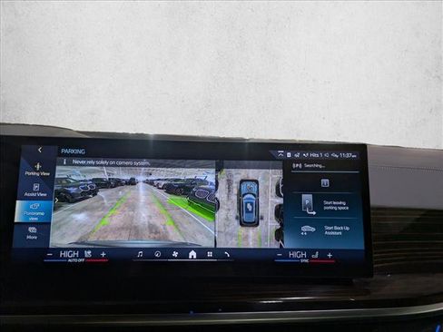 New 2026 BMW X5 xDrive50e w/ Executive Package image 14