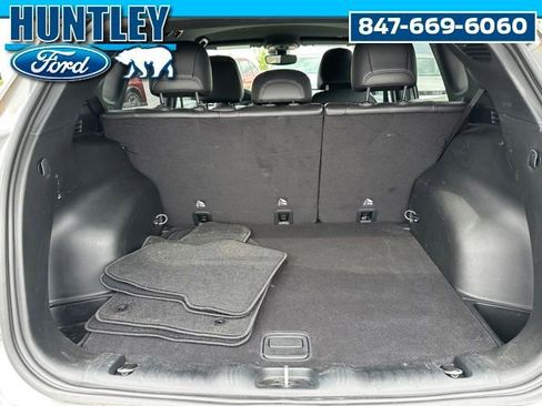 Used 2023 Jeep Compass Latitude AWD/4WD image 8