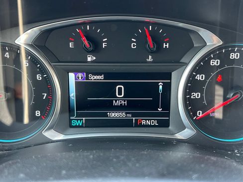 Used 2017 Chevrolet Malibu LT FWD image 17
