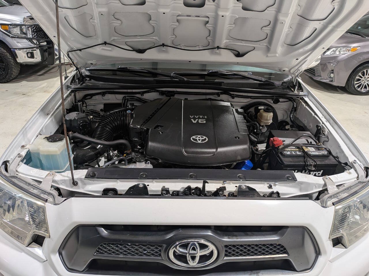 Used 2015 Toyota Tacoma PreRunner w/ TRD Sport Package RWD image 7