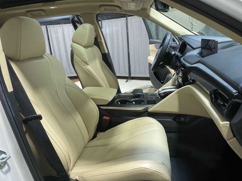 Used 2023 Acura MDX SH-AWD w/ Technology Package image 14