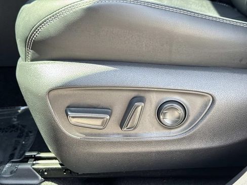 Used 2025 Toyota RAV4 XLE Premium w/ Weather Package AWD/4WD image 19