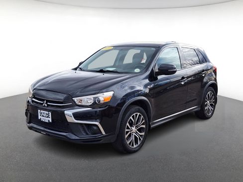 Used 2019 Mitsubishi Outlander Sport ES image 2