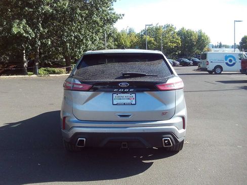 Used 2022 Ford Edge ST w/ Equipment Group 401A AWD/4WD image 4
