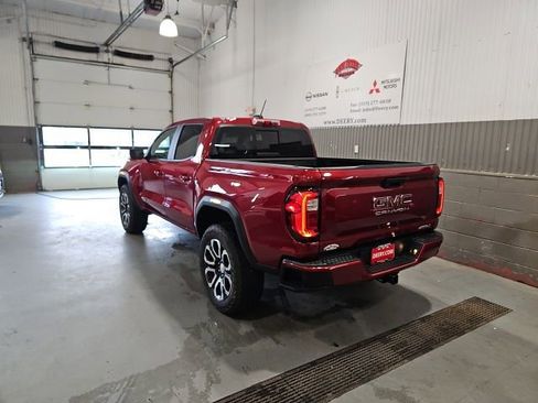 Used 2024 GMC Canyon AT4 w/ Technology Package AWD/4WD image 5