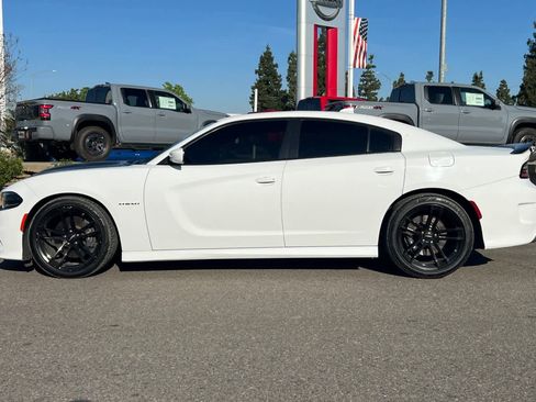 Used 2022 Dodge Charger R/T w/ Performance Handling Group image 6