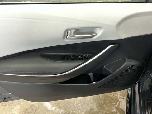 Used 2023 Toyota Corolla SE image 16