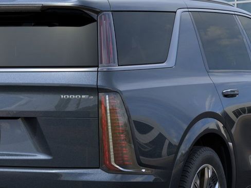 New 2026 Cadillac Escalade IQL Luxury AWD/4WD image 11