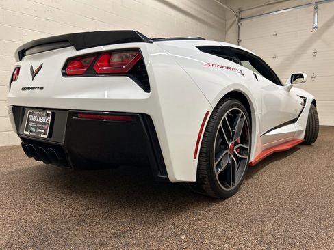 Used 2019 Chevrolet Corvette Stingray Coupe w/ 1LT image 2