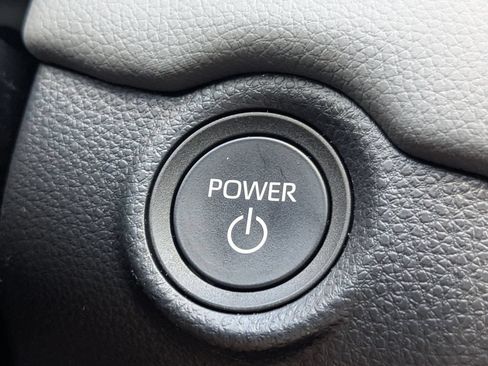 Used 2026 Toyota RAV4 SE AWD/4WD image 27