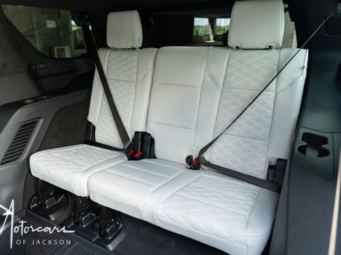 Used 2026 Cadillac Escalade Platinum Sport w/ LPO, ONYX Package AWD/4WD image 16