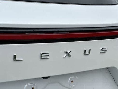 Used 2022 Lexus NX 350h AWD image 19