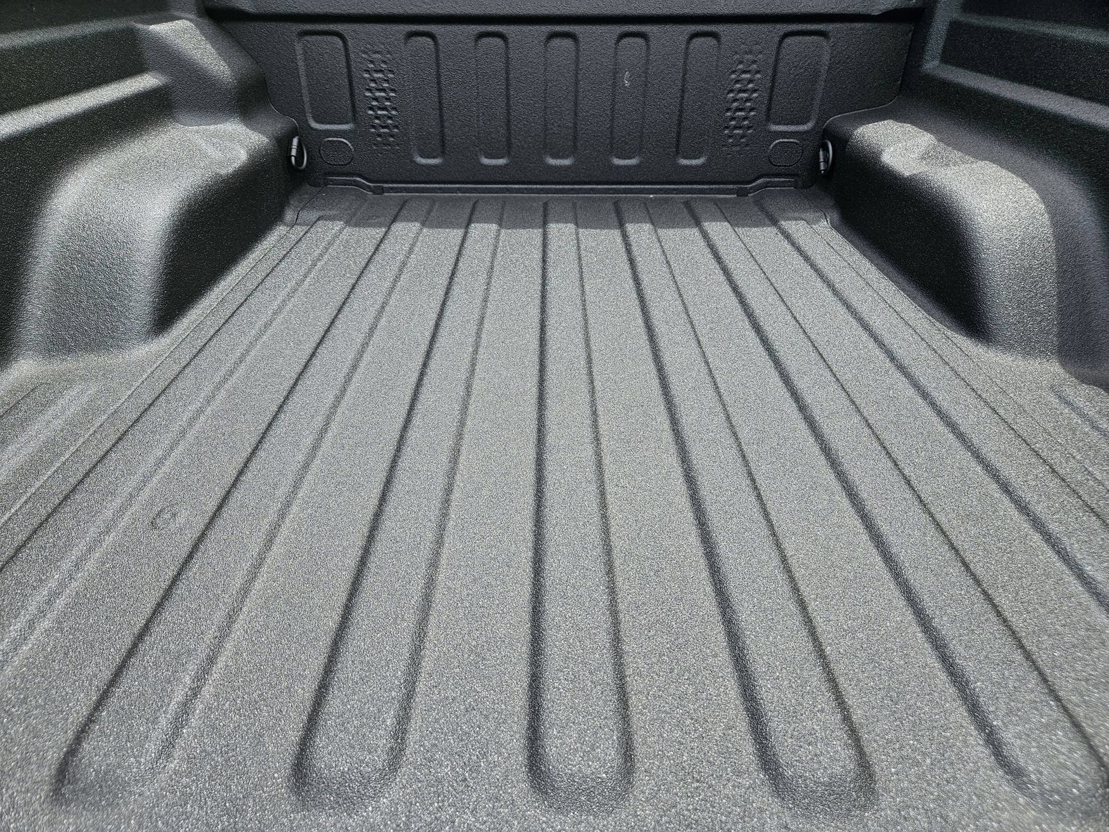 New 2026 Jeep Gladiator Mojave AWD/4WD image 28