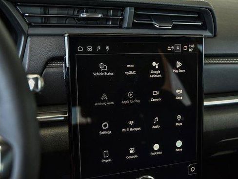 New 2025 GMC Terrain Elevation w/ Technology Package II image 21