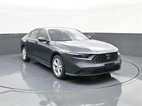 New 2025 Honda Accord LX image 18