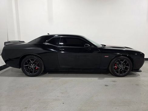 Used 2018 Dodge Challenger R/T Scat Pack image 23