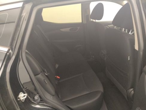 Used 2020 Nissan Rogue Sport S FWD image 19