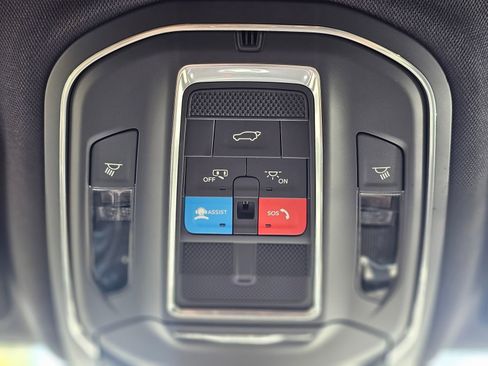 New 2026 Jeep Grand Cherokee L 2WD image 16