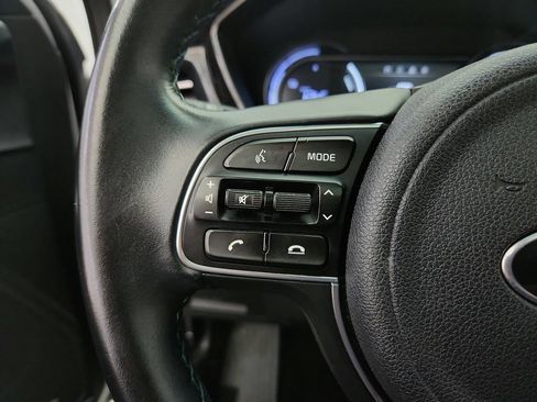 Used 2020 Kia Niro EX Premium FWD image 21