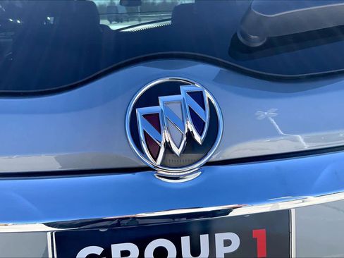 Used 2023 Buick Enclave Essence w/ Experience Buick Package image 10