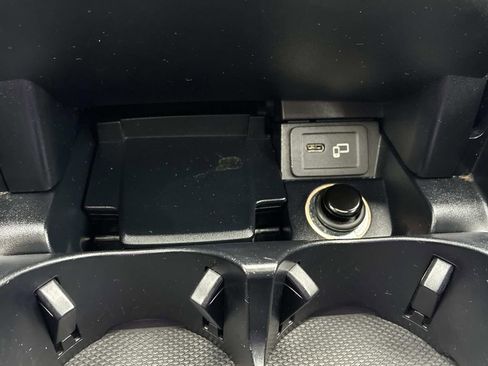 Used 2021 Mercedes-Benz E 350 E 350 image 35