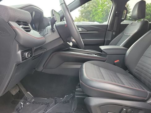 Used 2025 Ford Explorer ST-Line AWD/4WD image 26