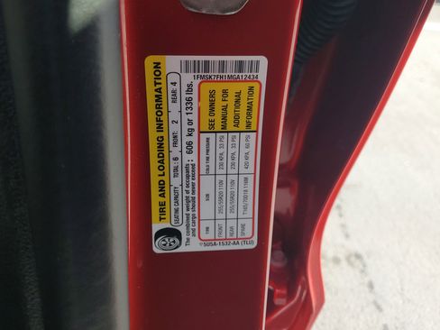 Certified 2021 Ford Explorer Limited w/ Equipment Group 301A image 32