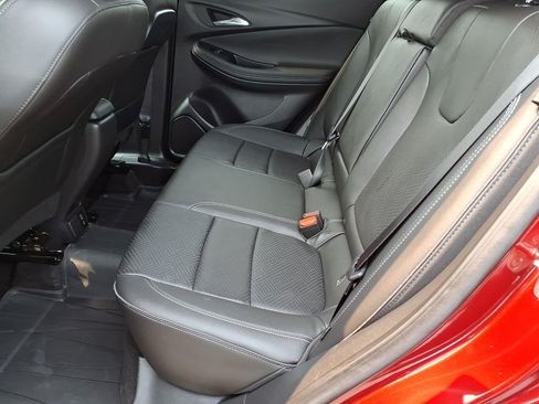 Used 2023 Buick Encore GX Essence w/ Experience Buick Package AWD/4WD image 11